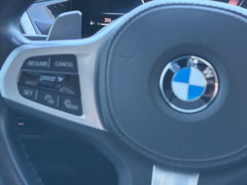 Used 2024 BMW X5 xDrive40i w/ M Sport Package AWD/4WD image 22