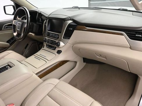Used 2019 GMC Yukon Denali w/ Open Road Package RWD image 21