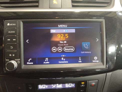 Used 2019 Nissan Sentra SV FWD image 25