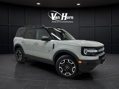 Used 2022 Ford Bronco Sport Outer Banks AWD/4WD image 36