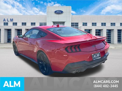 Certified 2025 Ford Mustang GT image 9