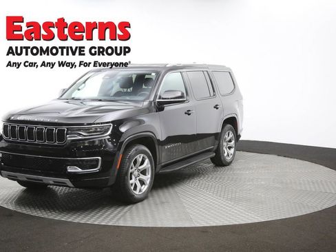 Used 2022 Jeep Wagoneer Series II AWD/4WD image 55