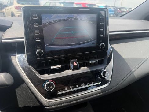 Used 2020 Toyota Corolla SE FWD image 12