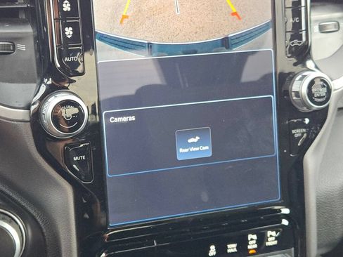 Used 2023 RAM 1500 Big Horn AWD/4WD image 26