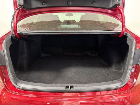 Used 2022 Toyota Corolla LE FWD image 18