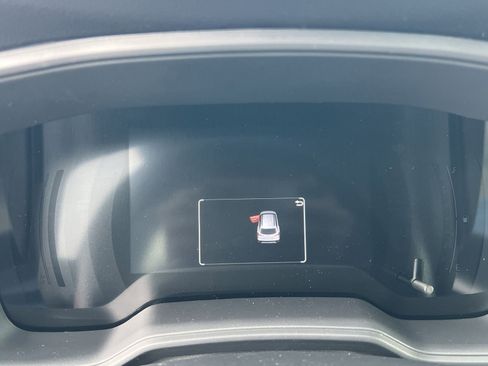 New 2026 Toyota Corolla Cross L image 12