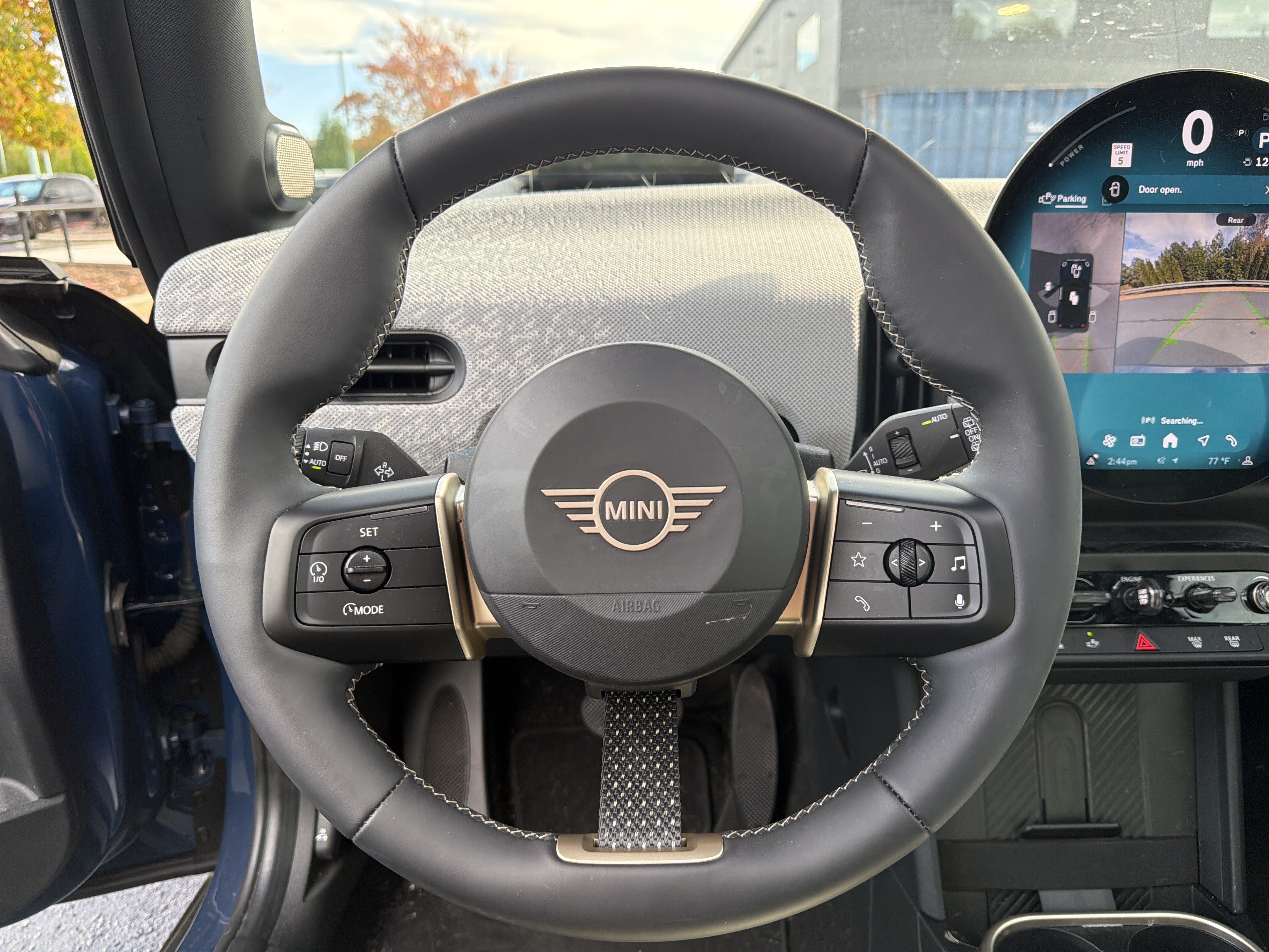 Used 2025 MINI Cooper 2-Door Hardtop FWD image 10
