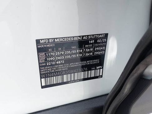 Certified 2025 Mercedes-Benz GLB 250 GLB 250 image 36