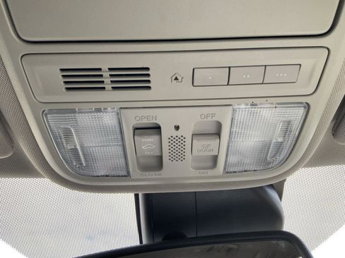 Used 2015 Honda Odyssey EX-L image 45