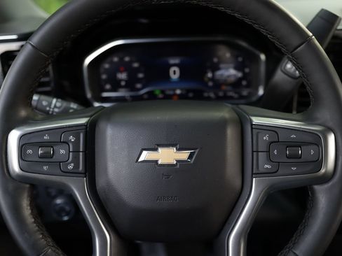 Used 2025 Chevrolet Silverado 1500 LT AWD/4WD image 11