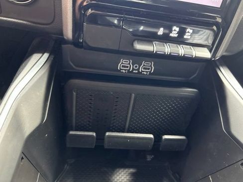 Used 2026 RAM 1500 Big Horn RWD image 26