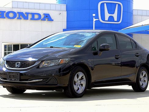 Used 2015 Honda Civic LX image 1