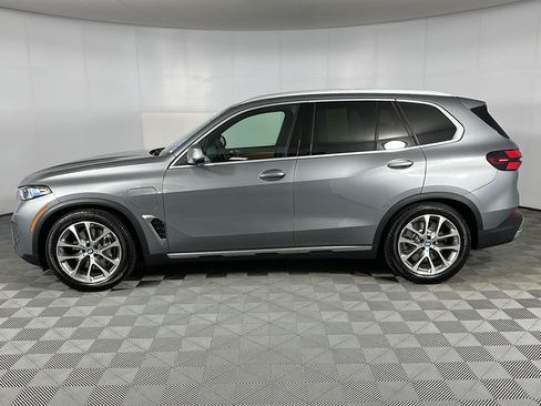 New 2026 BMW X5 xDrive50e w/ Executive Package AWD/4WD image 6