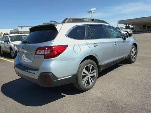 Used 2019 Subaru Outback 2.5i Limited AWD/4WD image 8