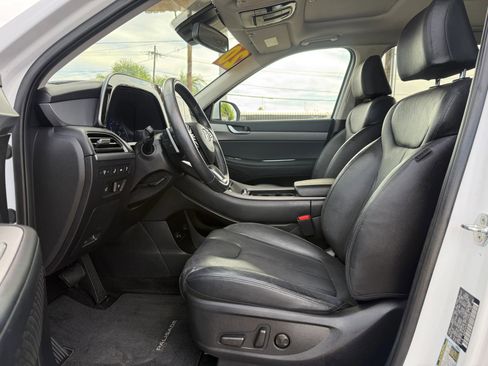 Used 2020 Hyundai Palisade SEL w/ Premium Package FWD image 9