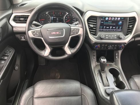 Used 2018 GMC Acadia SLT FWD image 29