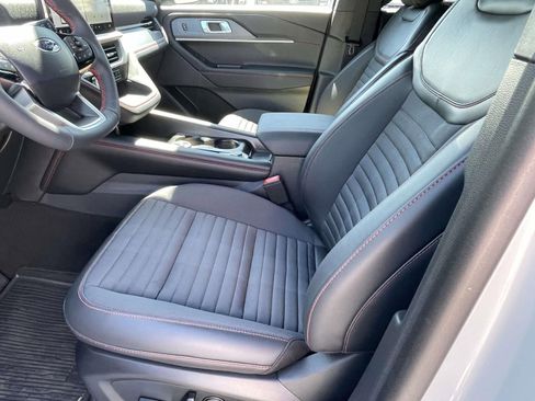 New 2026 Ford Explorer ST-Line w/ ST-Line Street Pack RWD image 10