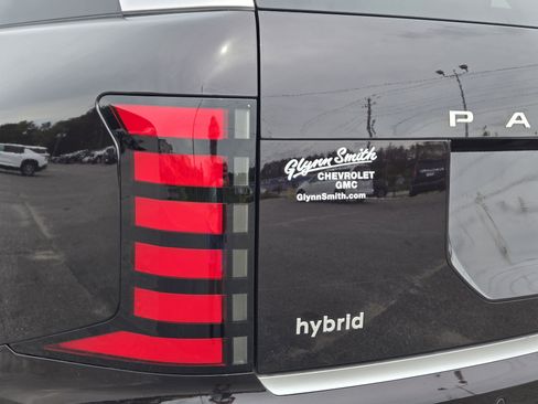 Used 2026 Hyundai Palisade Calligraphy FWD image 9