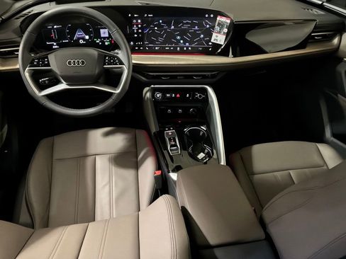 New 2025 Audi Q5 Premium Plus image 10