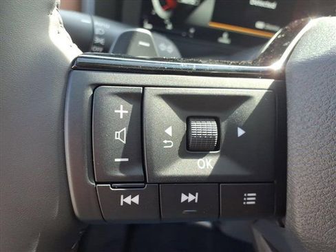 New 2026 Nissan Rogue Platinum image 21