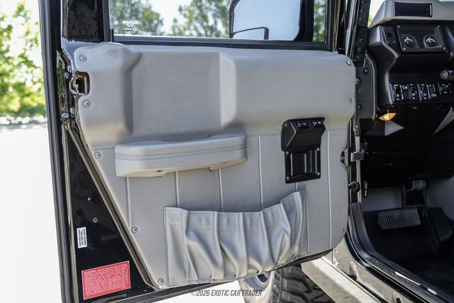 Used 2003 HUMMER H1 4-Door Open Top AWD/4WD image 35