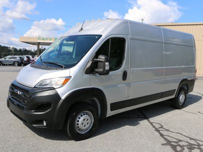 Used 2024 RAM ProMaster 2500 w/ Convenience Group