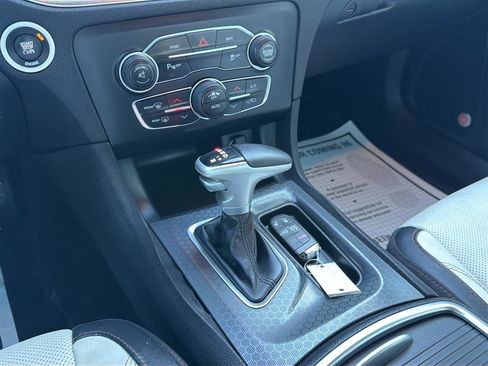 Used 2015 Dodge Charger SXT w/ AWD Plus Group image 19