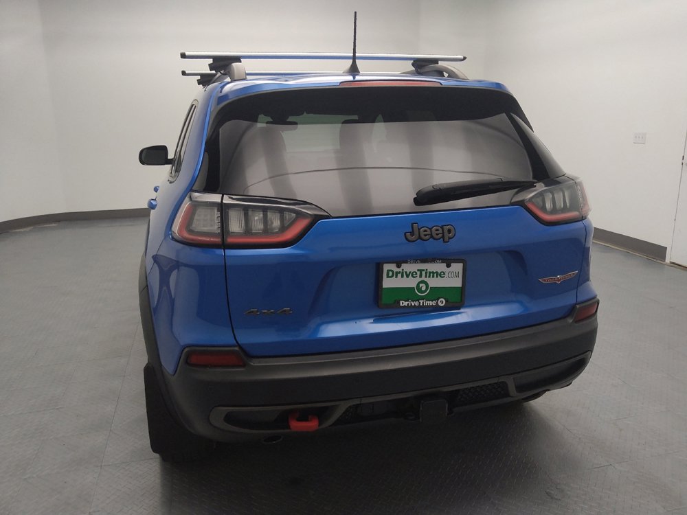 Used 2019 Jeep Cherokee Trailhawk w/ Cold Weather Group AWD/4WD image 6