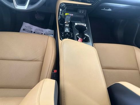 Used 2023 Lexus NX 350 AWD image 21