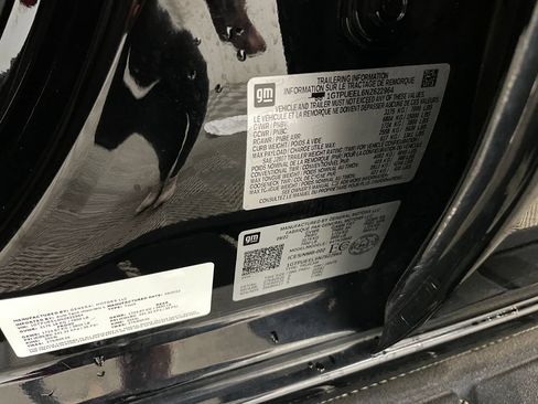 Used 2022 GMC Sierra 1500 AT4 w/ AT4 Premium Package AWD/4WD image 38