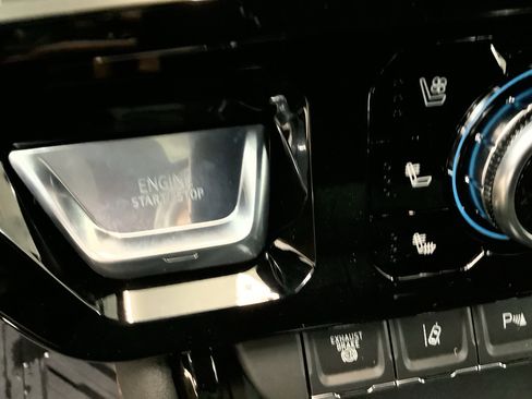 New 2026 GMC Sierra 2500 AT4 w/ Max Trailering Package image 23