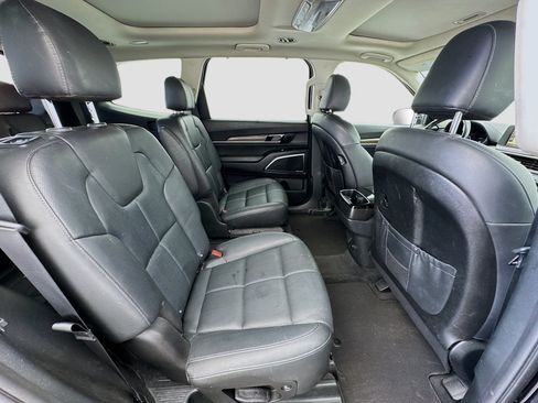 Used 2021 Kia Telluride SX w/ Towing Package FWD image 19