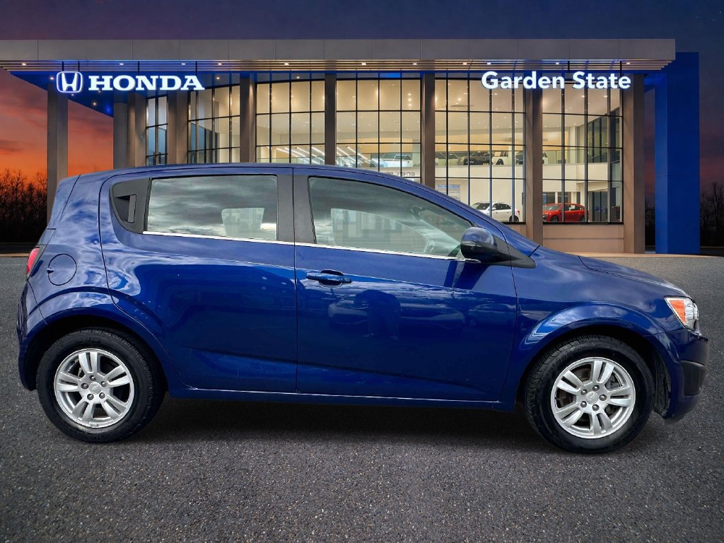 Used 2013 Chevrolet Sonic LT FWD image 5