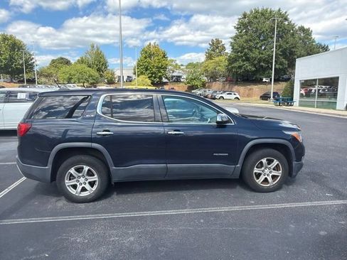 Used 2017 GMC Acadia SLE FWD image 7