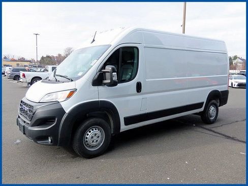 New 2026 RAM ProMaster 2500 w/ Convenience Group image 1