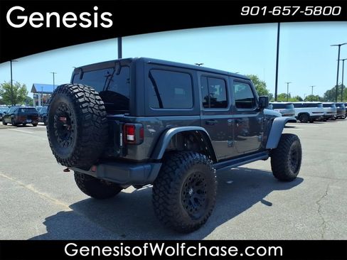 Used 2021 Jeep Wrangler Unlimited Rubicon w/ Cold Weather Group AWD/4WD image 5