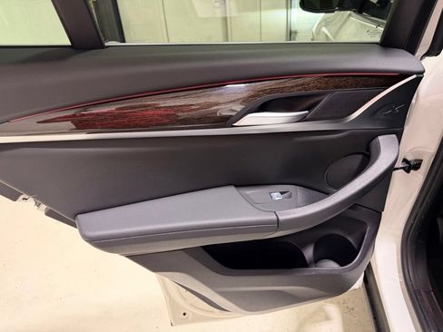Used 2024 BMW X3 xDrive30i AWD/4WD image 43