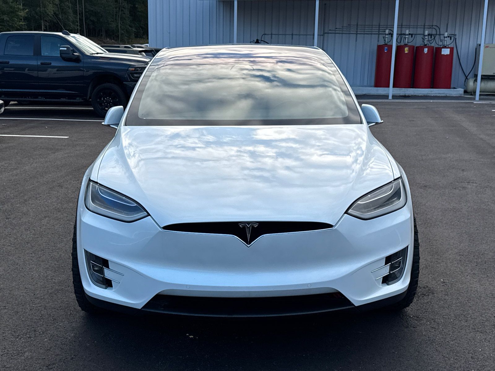 Used 2017 Tesla Model X 100D AWD/4WD image 2