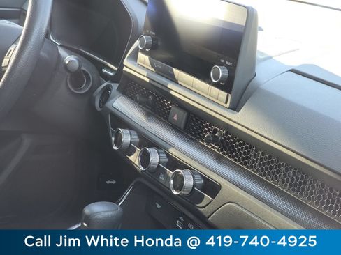 Certified 2024 Honda CR-V EX image 19