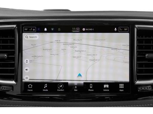 Used 2023 Chrysler Pacifica Pinnacle image 16