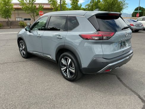 Used 2023 Nissan Rogue SL w/ SL Premium Package AWD/4WD image 9