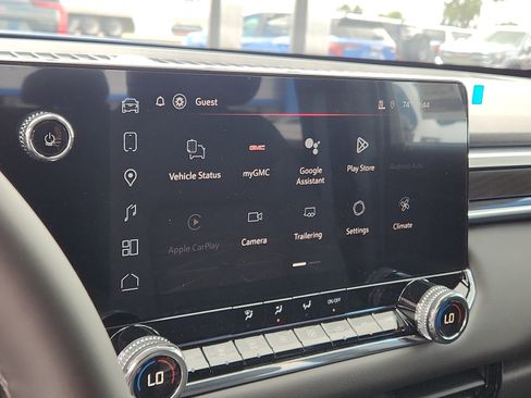 New 2026 GMC Canyon Elevation w/ Convenience Package image 15