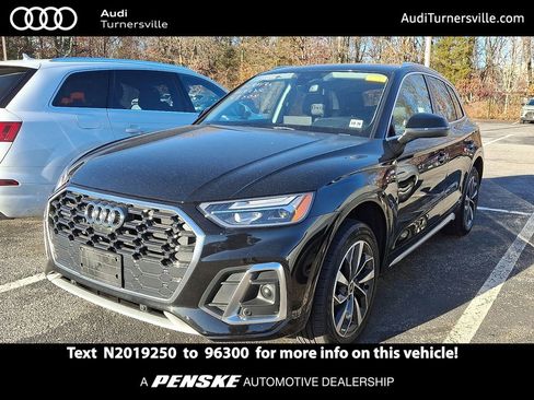 Used 2022 Audi Q5 2.0T Premium Plus w/ Premium Plus Package image 1