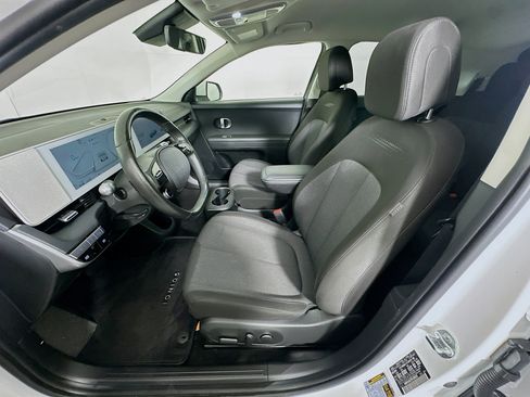 Used 2024 Hyundai Ioniq 5 SEL RWD image 13