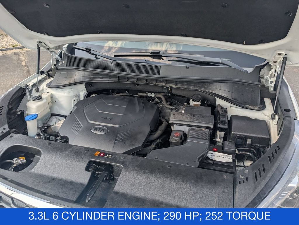 Used 2019 Kia Sorento AWD V6 image 30