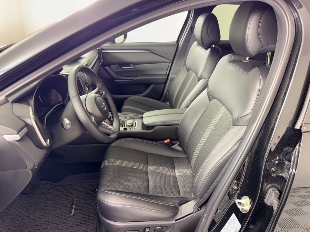Used 2026 MAZDA CX-50 AWD 2.5 S w/ Weather Package image 5