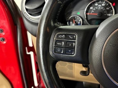 Used 2013 Jeep Wrangler Unlimited Sahara w/ Mopar Chrome Edition Group AWD/4WD image 24