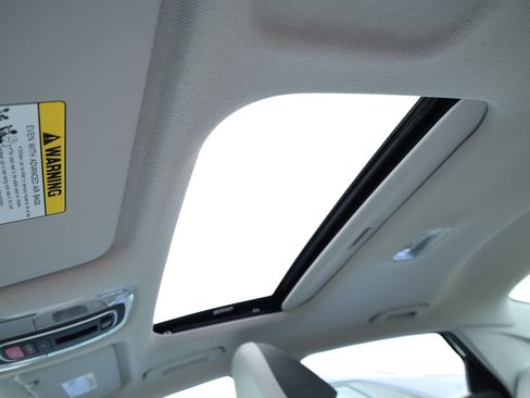 New 2026 Hyundai Elantra Limited FWD image 22