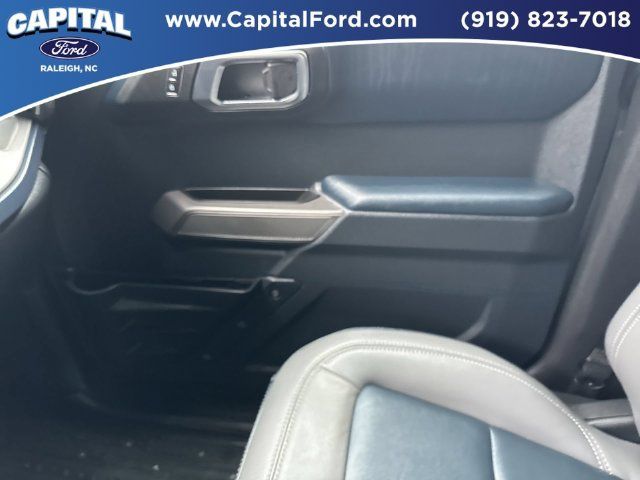 Used 2023 Ford Bronco Outer Banks AWD/4WD image 28
