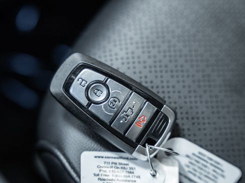 Used 2025 Ford F250 Lariat w/ Black Appearance Package image 53